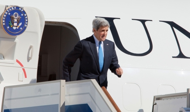 Kerry, Mursi'nin devrilmesinden sonra Mısır'a ilk ziyaretini yapıyor