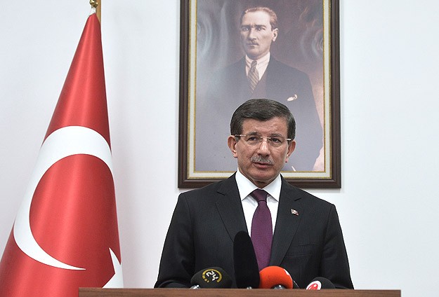'İki açıklama da yanlıştır'