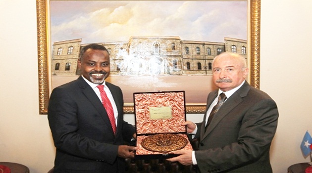 Somali Benadir Bölge Valisi Ankara'da