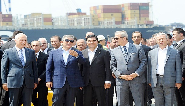 Ambarlı Limanı'nı gezdiler