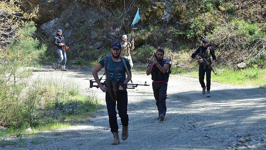Suriye'de Türkmenler karşı saldırıya geçti