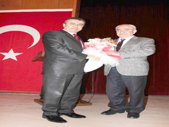 Vakkasoğlu: Turistler kadar Mevlana'yı bilmiyoruz