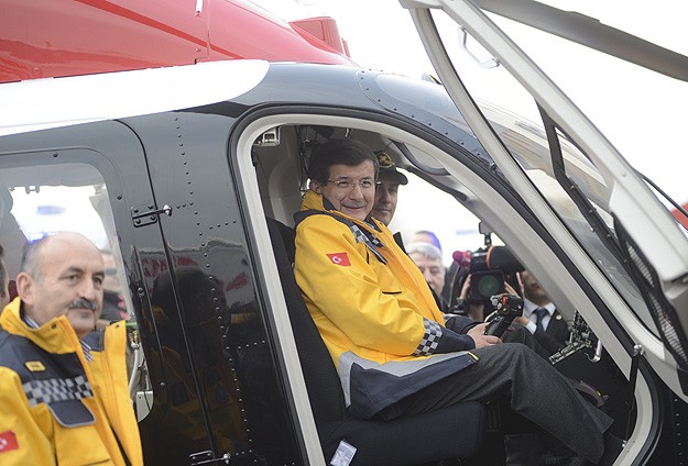 Gece uçabilen ambulans helikopter görevde