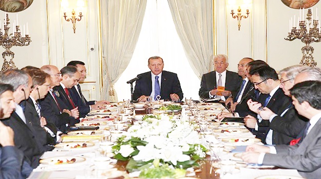 Erdoğan Türk ve Fransız işadamlarıyla bir araya geldi