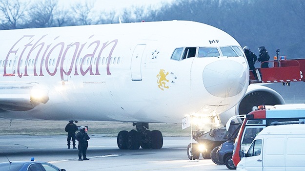 Etiyopya Havayolları'na ait uçak kaçırıldı