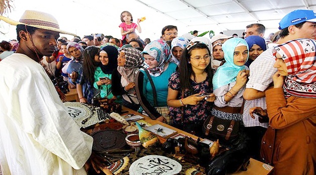 2 bin çocuk "Türkçe" için buluştu