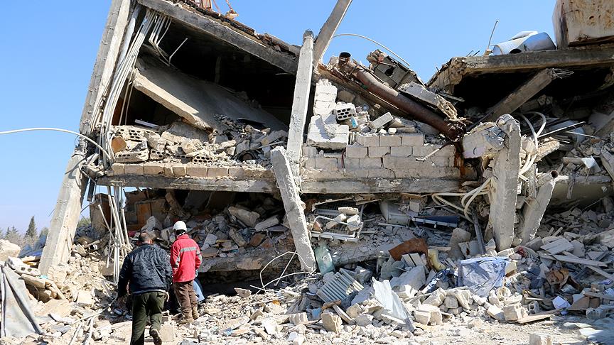 Rus uçakları İdlib'de sınır tanımayan doktorlara ait hastaneye saldırdı