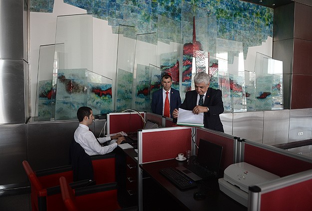 CHP'de aday adaylığı başvuruları yarın sona erecek