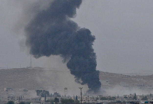 Kobani'de IŞİD hedefleri bombalandı