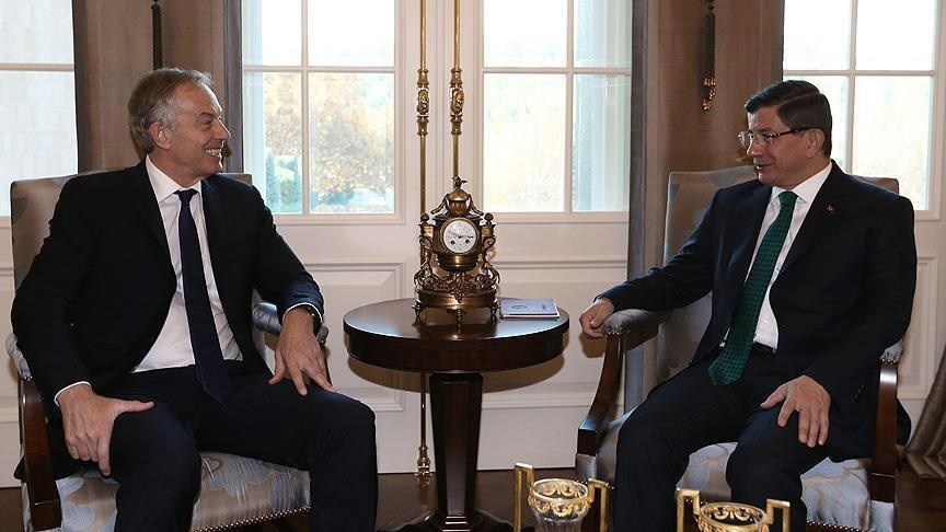 Başbakan Davutoğlu eski İngiltere Başbakanı Blair'i kabul etti
