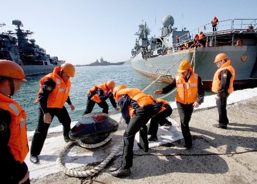 ABD: Rus savaş gemileri Suriye'ye silah taşımıyor