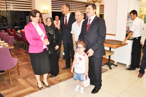 Vali Öz: Koruyucu aile olmaktan mutluluk duyuyorum