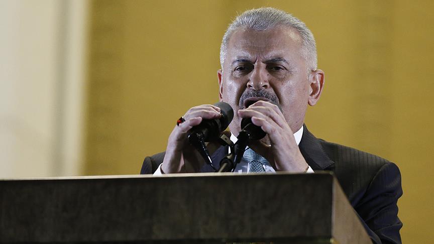 Başbakan Yıldırım: Türkiye'nin istiklalini 1 dolara satan kalleşlere geçit vermeyeceğiz