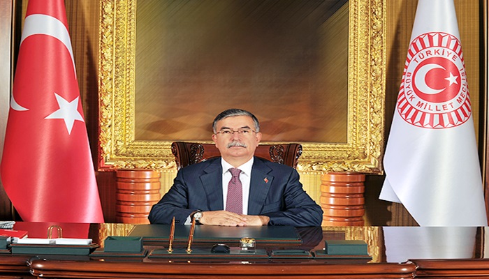 'Kaos girişimleri karşısında soğukkanlı olunmalı'