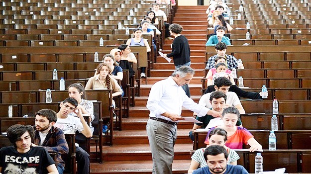 LYS'ye girecek öğrenciler az da olsa kaygı yaşamalı