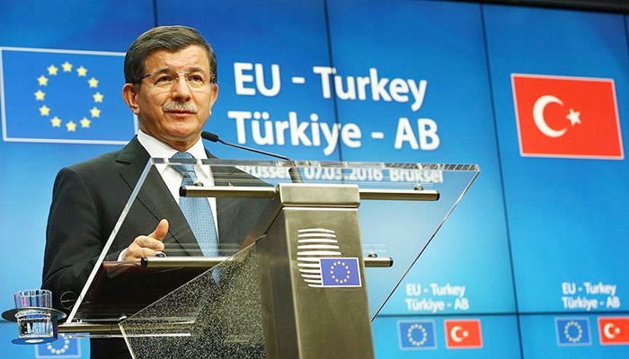 Davutoğlu: Türk vatandaşları için vizesiz seyahatin haziran sonunda başlamasını talep ettik