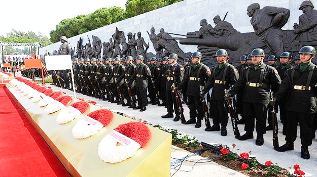 Çanakkale Kara Savaşları'nın 99'uncu yılı