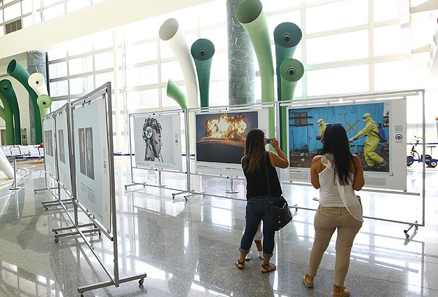 'Istanbul Photo Awards' Sergisi Antalya'da açılıyor