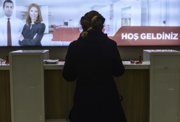 Bankalara 4 köprü parası "masraf" ödendi
