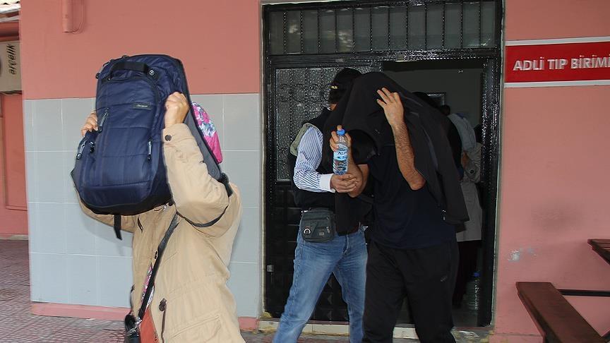 Adana'da DAEŞ'e katılmak isteyen 7 kişi yakalandı