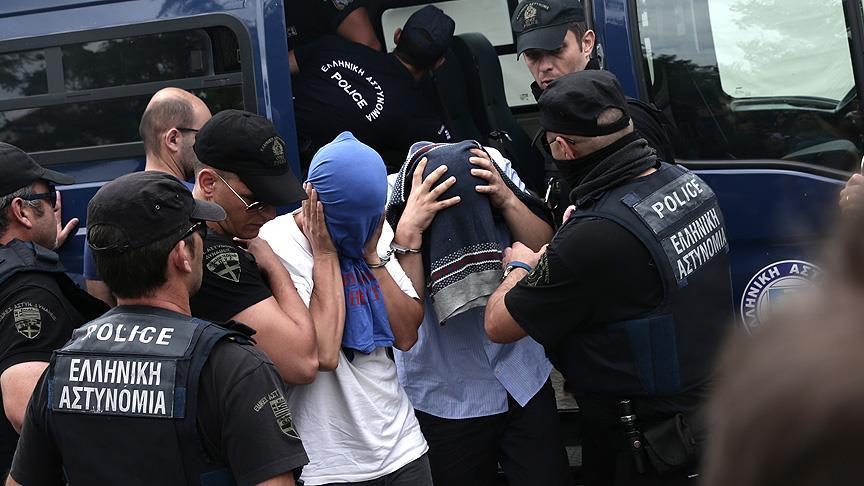Yunanistan'a kaçan 8 darbeciye ikişer ay hapis cezası