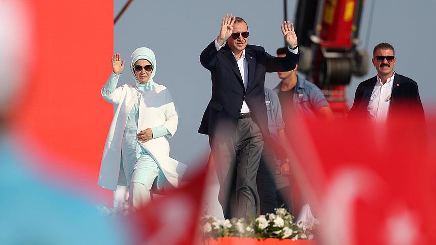 Liderler Yenikapı miting alanında