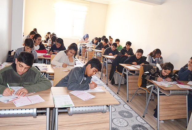 Bakandan öğrencilere sınav için öneriler