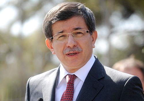 Davutoğlu'ndan tarihi ziyaret