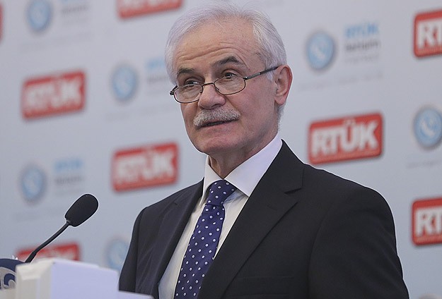 Mahkeme kararı yokmuş gibi hareket edemeyiz