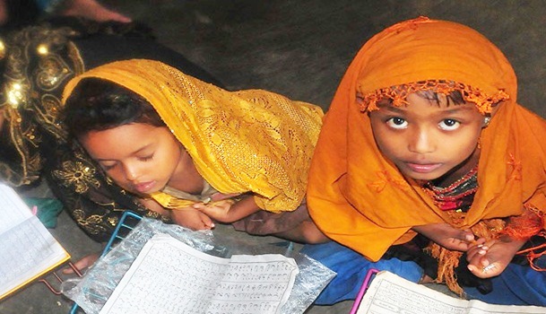 Fitre ve zekatlar Arakan'a