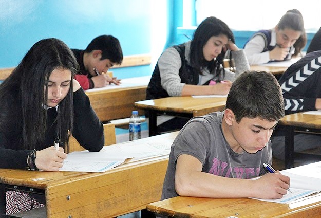 Ortak sınavların ikinci oturumu başladı