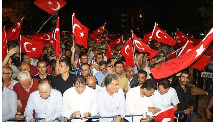 Siirt'te teröre karşı 'huzur nöbeti' tamamlandı