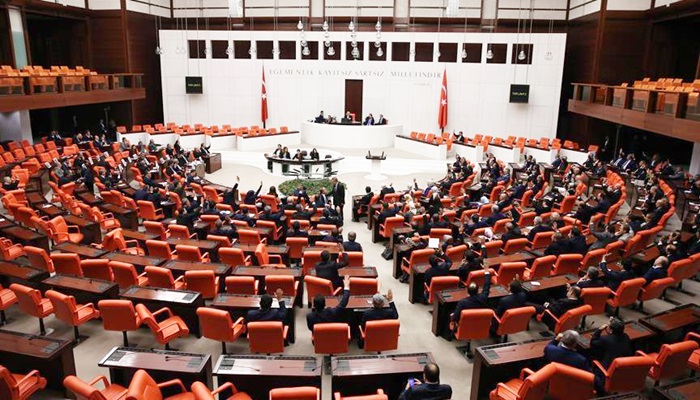 TBMM'de KHK görüşmelerine devam edilecek
