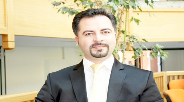 Evli çiftler mutluluğu başka yerde aramamalı, mücadele etmeli'
