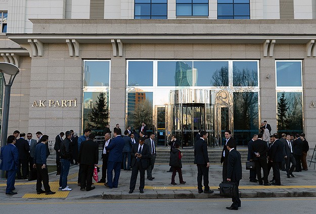 AK Parti milletvekili aday listesi açıklandı