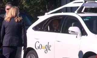 Başbakan Erdoğan Google'ın şoförsüz arabasını test etti