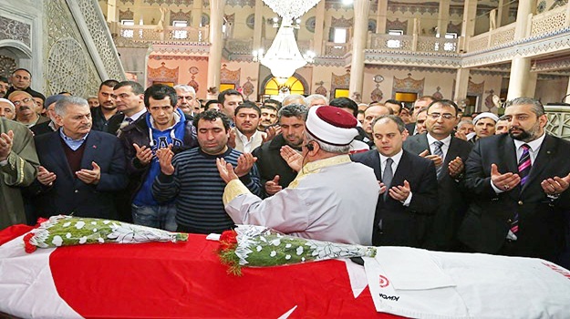 Seyithan Akbalık toprağa verildi
