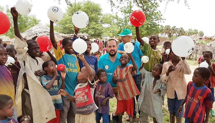 Afrika'da 18 bin çocuğa yardım