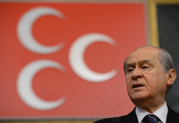 Çözülme süreci şova dönüştü