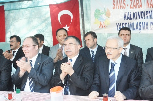 Bakan Yılmaz: Terörü alt edeceğiz