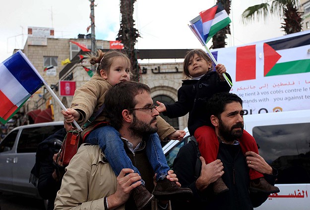 Paris'teki saldırılara dünyadan tepkiler