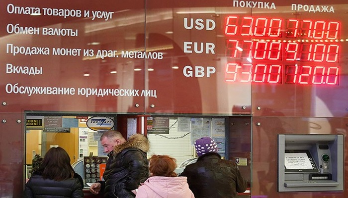 Dolar-ruble savaşı Türk ekonomisini de "vuruyor"