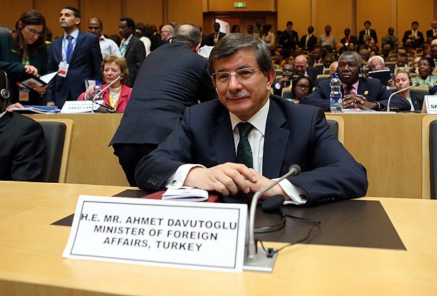 Geçiş hükümetini tartışmayacaksanız Cenevre'de ne işiniz var?