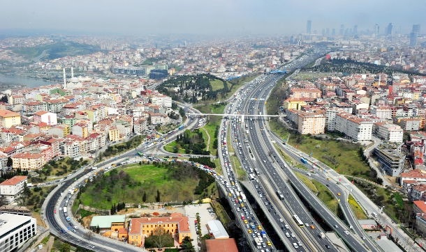 Ömür boyu ehliyete son, sürücülere 10 yılda bir sağlık kontrolü geliyor