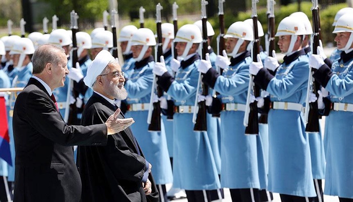 Cumhurbaşkanı Erdoğan, Ruhani'yi resmi törenle karşıladı