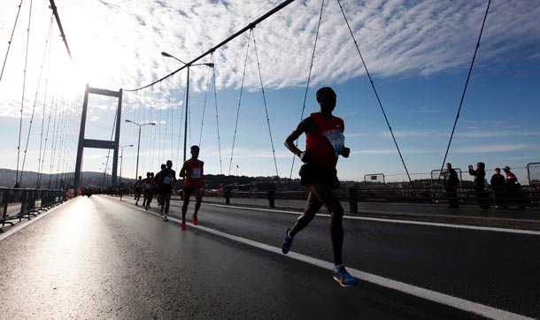 35. Vodafone İstanbul Maratonu'nu Kenya asıllı Fransız Abraham Kiprotich kazandı