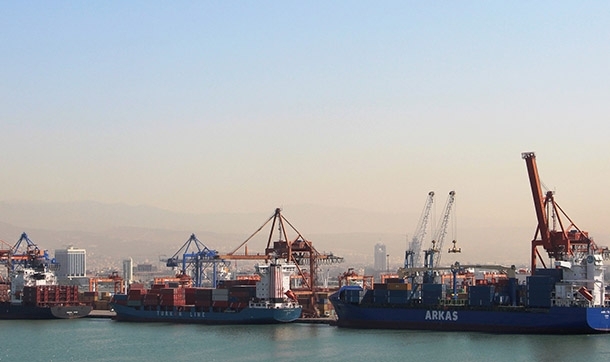 Aralık ayında ihracat yüzde 4,9, ithalat yüzde 16,7 arttı