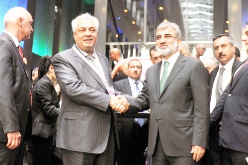 Irak Petrol Bakanı: Petrol sevkiyatı teknik sebeplerden dolayı durdu