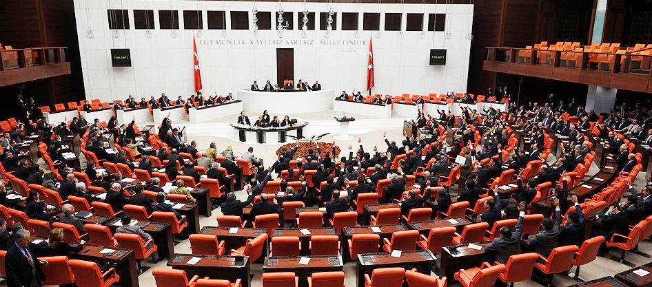 TBMM'de gündem yerel seçim