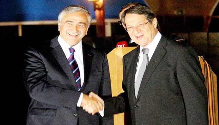Kıbrıs müzakereleri yeniden başladı